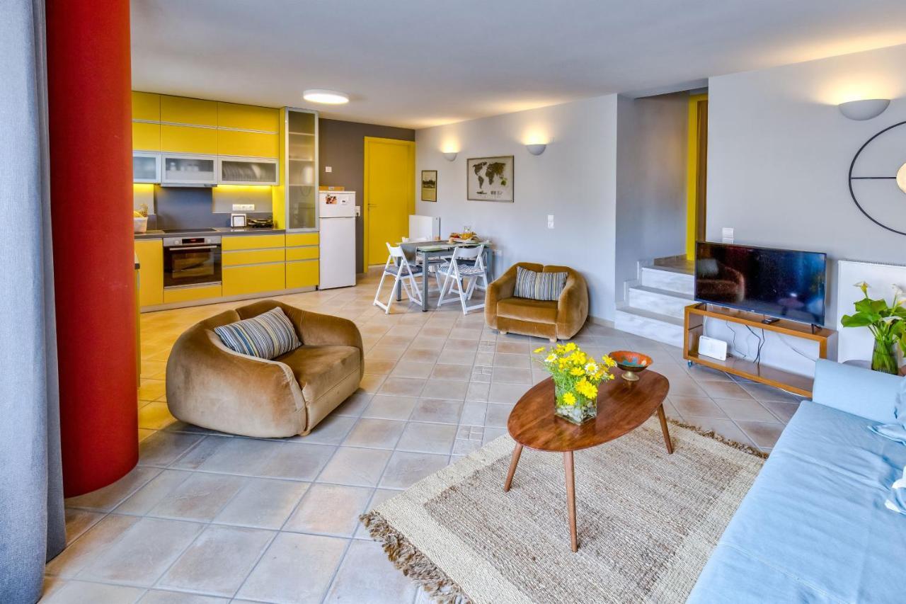 Monemvasia Modern Flat Luaran gambar