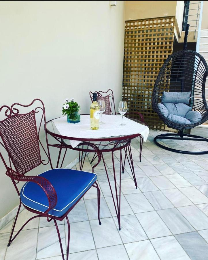 Monemvasia Modern Flat Luaran gambar
