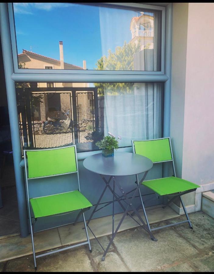 Monemvasia Modern Flat Luaran gambar